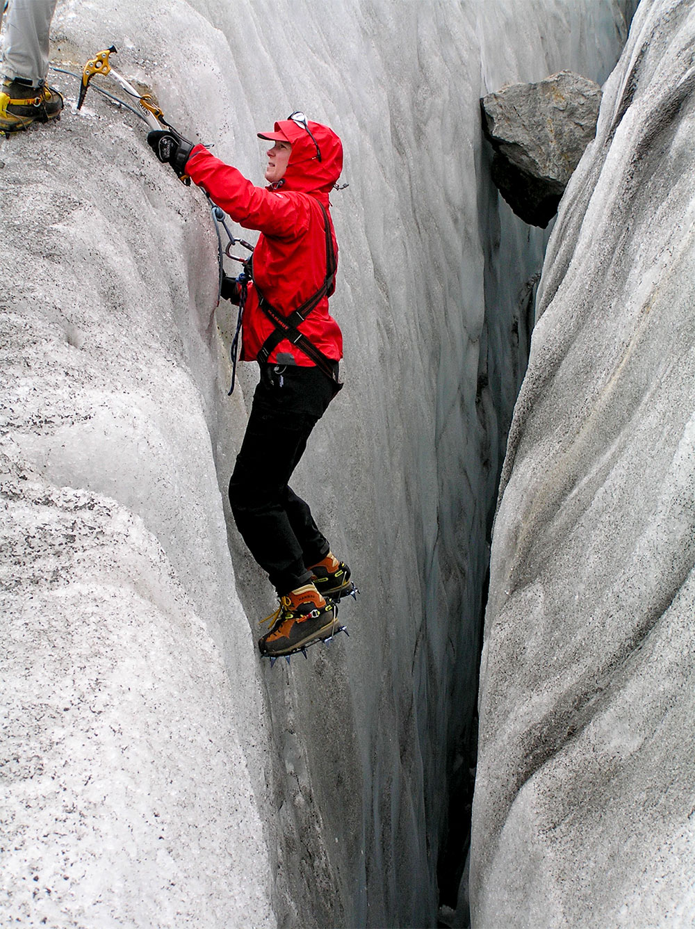 Dr. Katharina Ludwig auf dem Gletscher